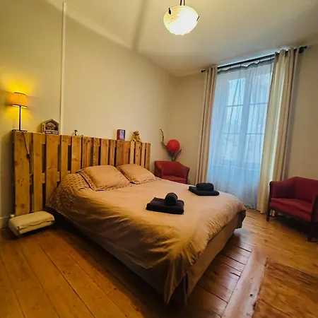 Holiday home La Charmante Maison De Toute Equipee *